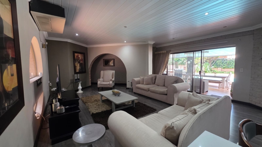 3 Bedroom Property for Sale in Wilkoppies North West